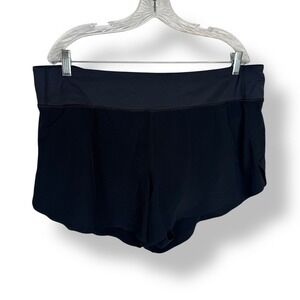 Athleta Run With It Shorts Womens Size XL 3.5 Inch Black Fit more like‎ an XXL